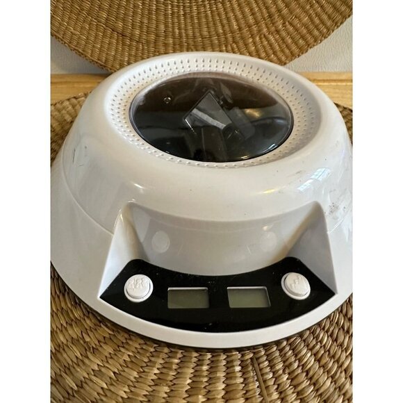 Sharper Image Virtual LED Space Pong - Picture 2 of 7